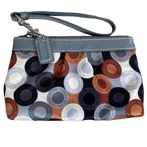 Coach Snaphead Wristlet Gray/Brown/Black with Patent Leather Trim